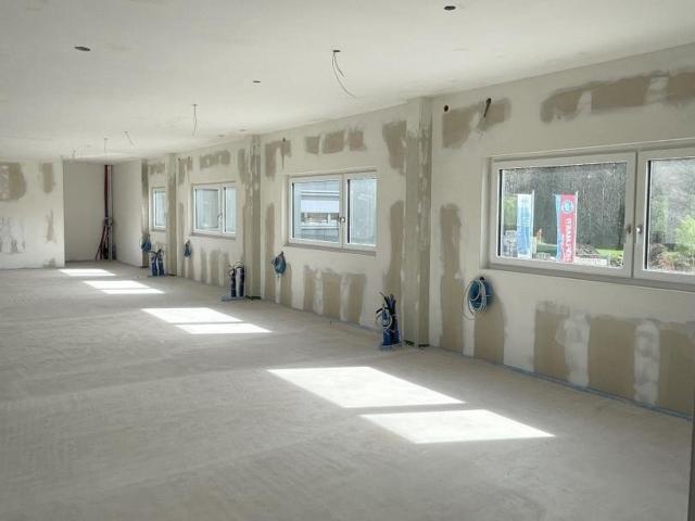 Gewerbe mieten in Perwang am Grabensee, Oberösterreich