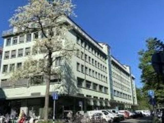 Büro kaufen in Einigen, Zürich