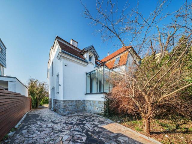 Haus kaufen in Döbling, Wien