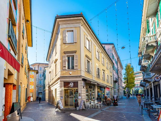 Büro mieten in Aldesago, Tessin