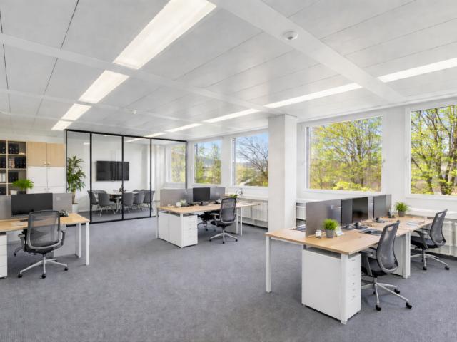 Büro mieten in Einigen, Zürich