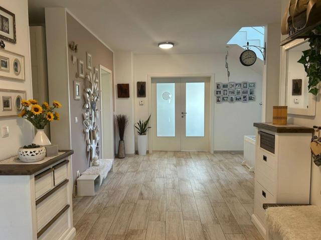 Haus kaufen in Theresienfeld, Niederösterreich