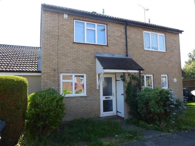 Apartment for rent in Marsh Farm, Luton