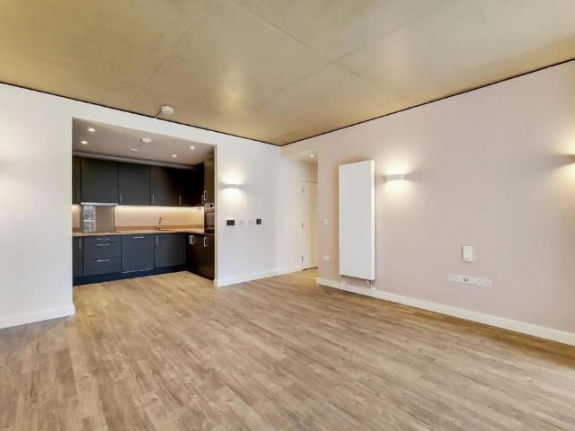 Apartment for rent in Greater London