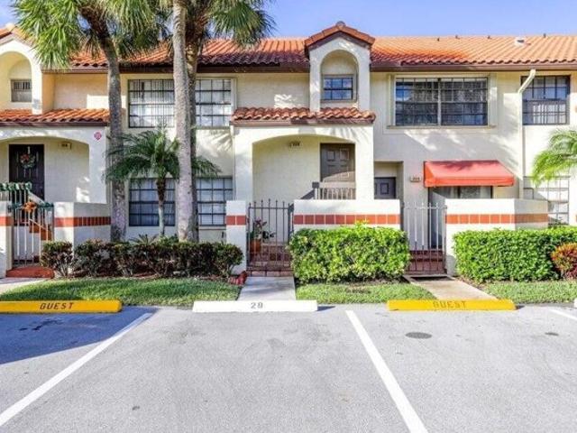 Condo for sale in Deerfield Beach