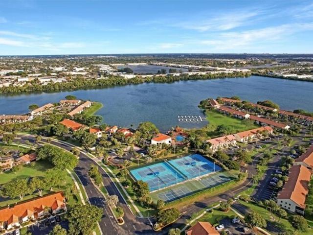 Condo for sale in Deerfield Beach