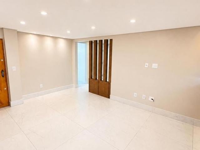 Apartamento venda em Região Geográfica Imediata do Distrito Federal, Região Integrada de Desenvolvimento do Distrito Federal e Entorno