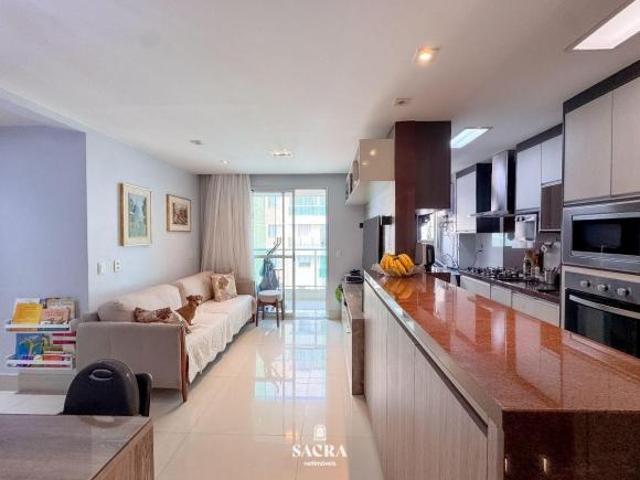 Apartamento venda em QE 17, Guará