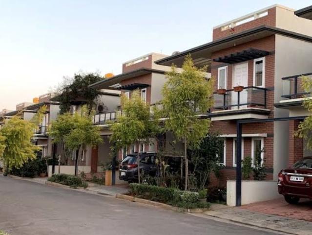 Villa for sale in Thindlu