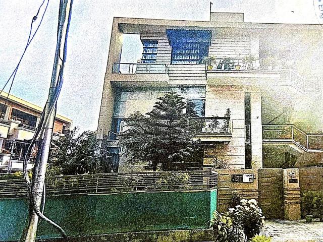 House for sale in Ward 15, Chandigarh