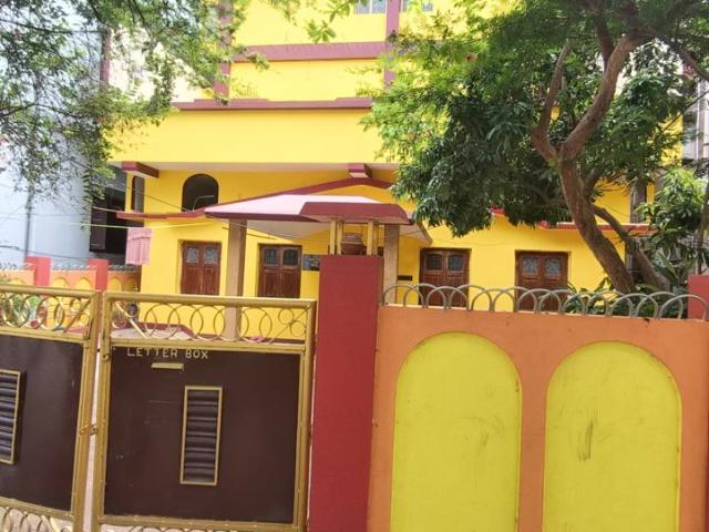 House for sale in Maldah, West Bengal