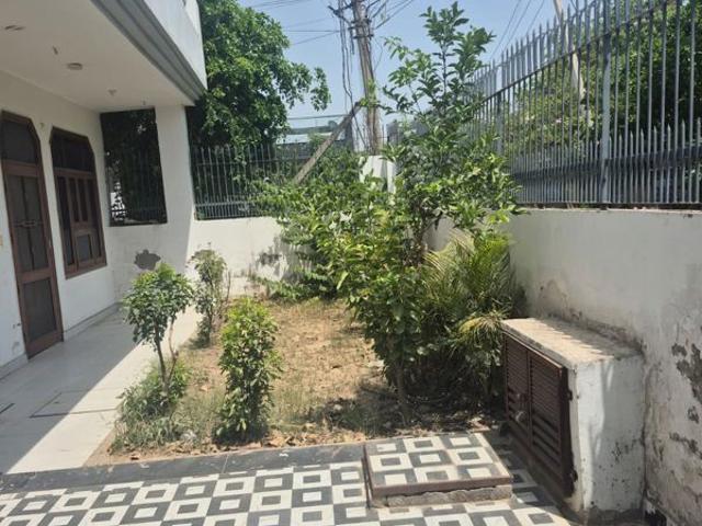 House for sale in Sector 46, Faridabad