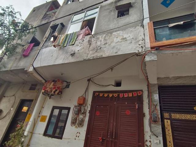 House for sale in West Delhi, Deri