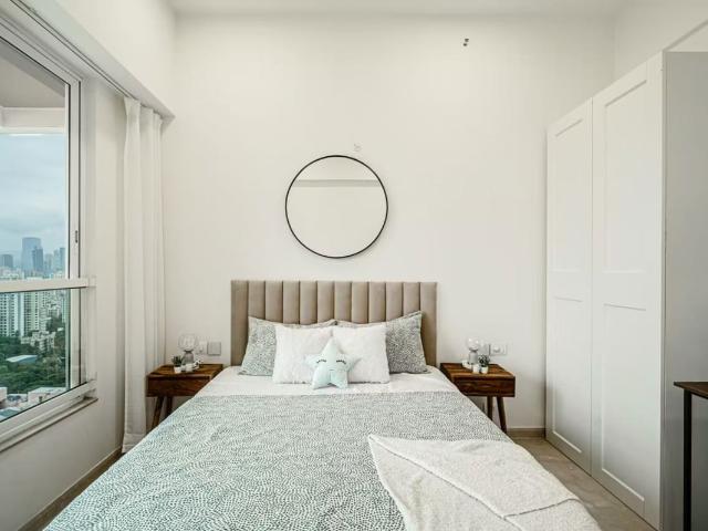 Flat for sale in Goregaon East, Mumbai Suburban District