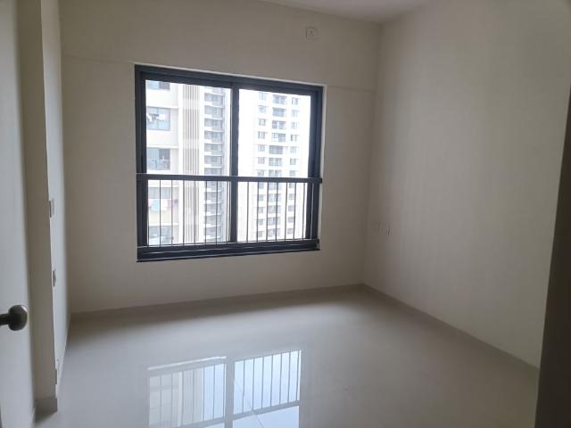 Flat for sale in Mira-Bhayander, Thane