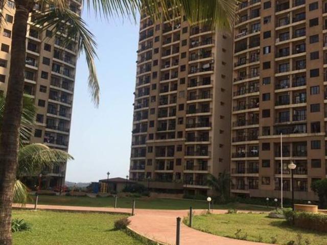 Flat for sale in Raheja Heights, Mumbai Suburban District