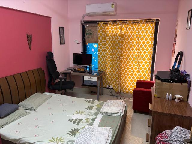 Flat for sale in Marina Enclave, Mumbai Suburban District