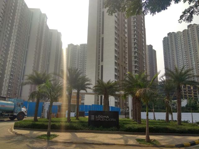 Flat for sale in Lodha Splendora, Thane