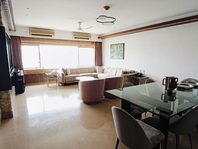 Flat for sale in Khar, Mumbai