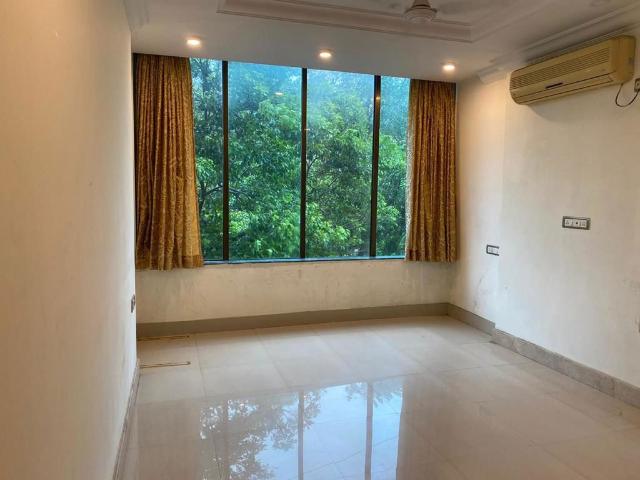 Flat for sale in Colaba, Mumbai City District