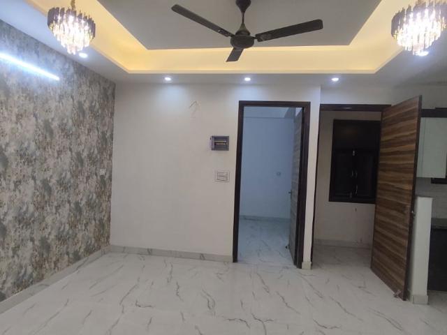 Flat for sale in Noida, Gautam Buddha Nagar