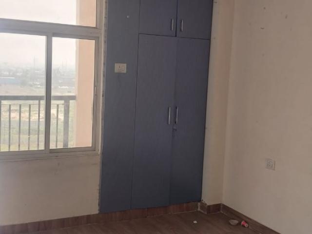 Flat for sale in Ghaziabad