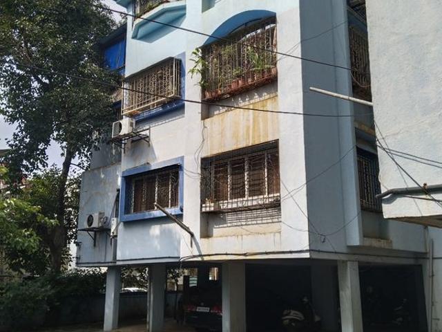 Flat for sale in Ramtekdi Industrial Estate, Pune