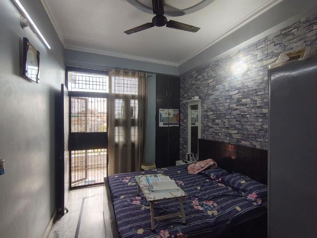 Flat for sale in Gulmahor Garden Society, Ghaziabad