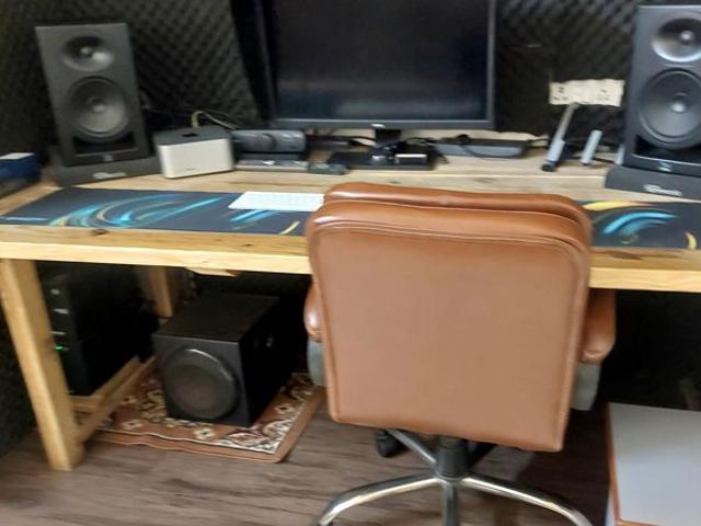Flat for sale in Kamla Nagar, Delhi