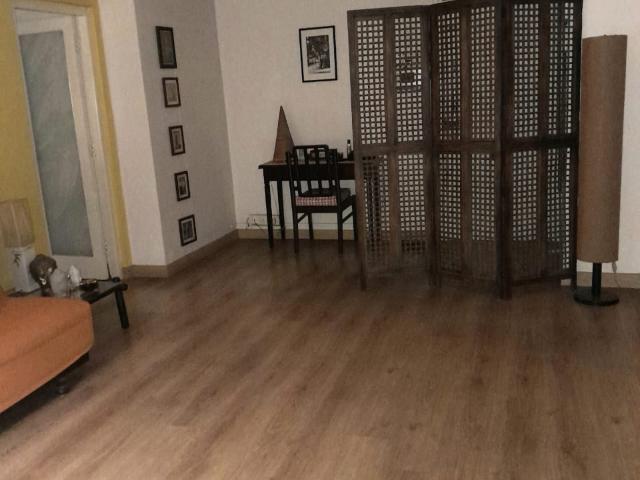 Flat for sale in Colaba, Mumbai City District