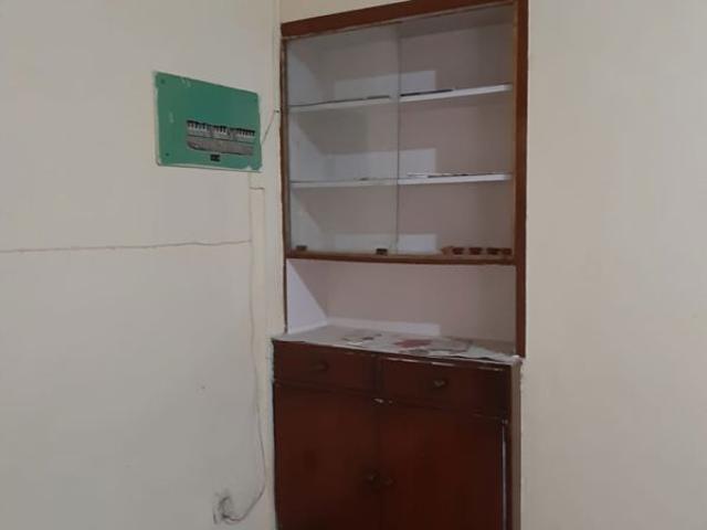 Flat for sale in Sarita Vihar, Delhi