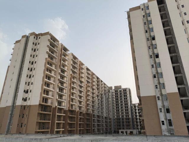Flat for sale in Hariana