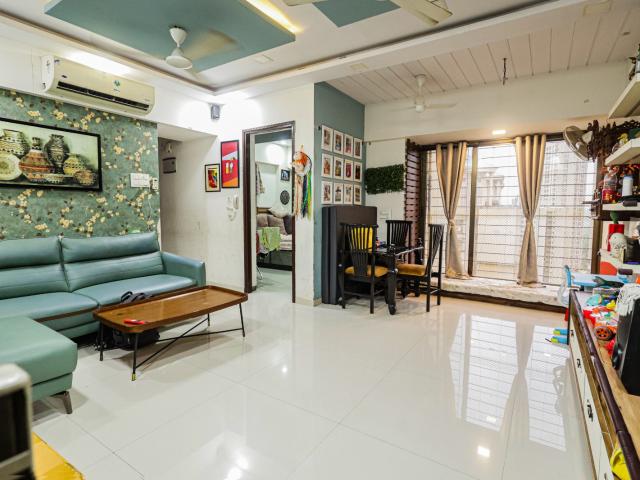 Flat for sale in Hiranandani Estate, Thane