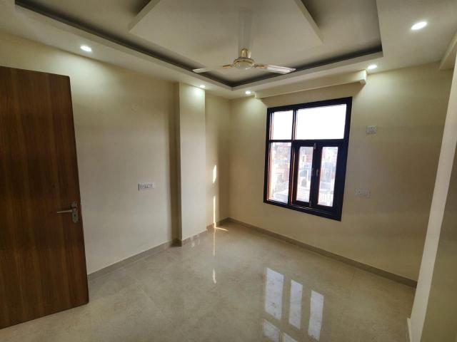 Flat for sale in Chhattarpur, Delhi