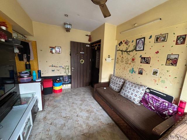 Flat for sale in Goregaon West, Mumbai Suburban District