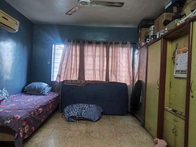 Flat for sale in Mangalwar Peth, Pune