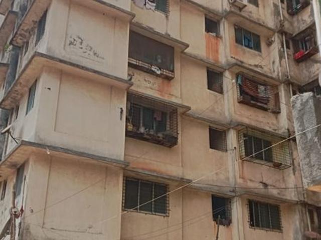 Flat for sale in Mulund Colony, Mumbai Suburban District