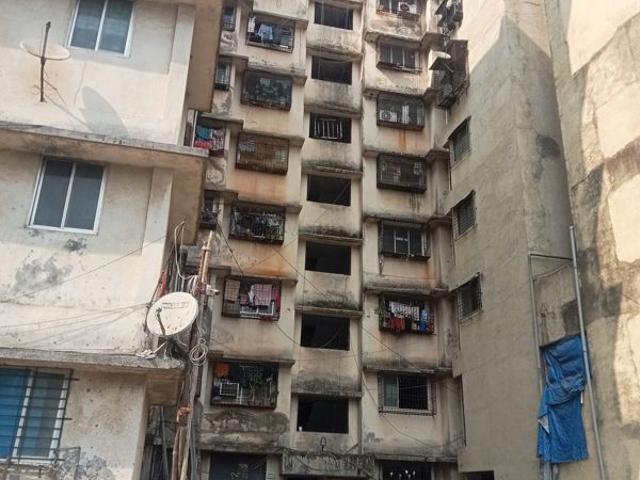 Flat for sale in Mulund Colony, Mumbai Suburban District