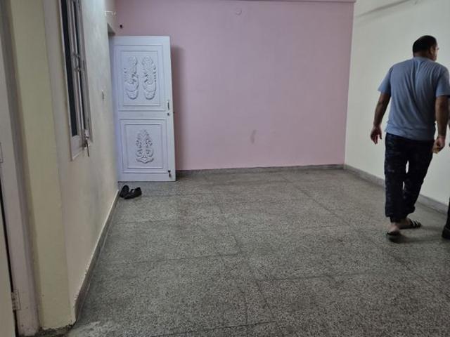 Flat for sale in Mayur Vihar, Delhi
