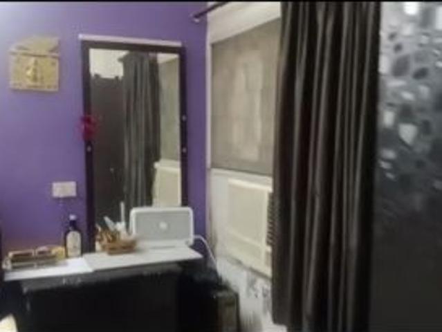 Flat for sale in Sector 29, Noida