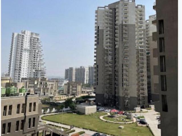 Flat for sale in Shanti VIhar, Gurugram
