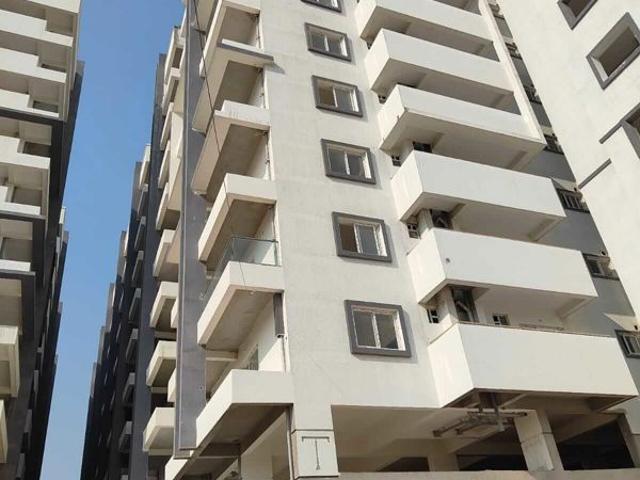 Flat for sale in Osman Nagar, Sangareddy