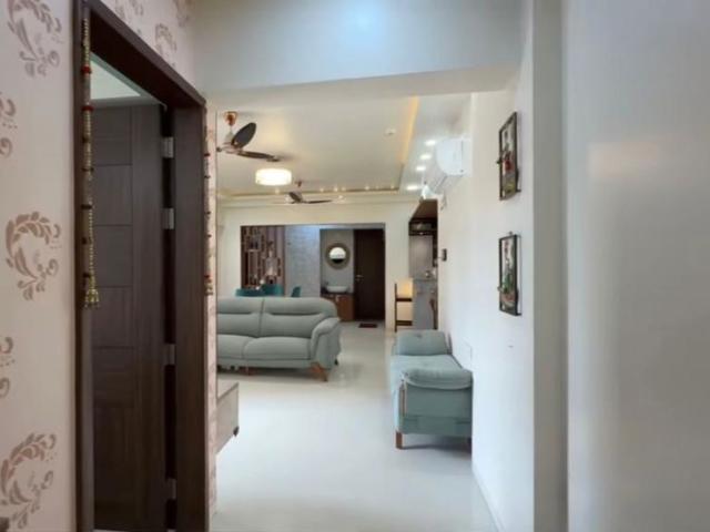 Flat for sale in Mangalwar Peth, Pune