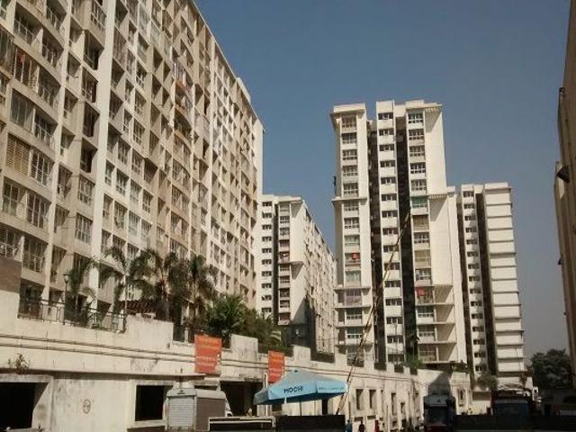 Flat for sale in Pirojsha Godrej Nagar, Mumbai