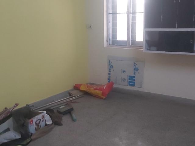 Flat for sale in Mayur Vihar, Delhi