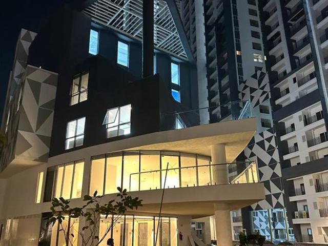 Flat for sale in Ranga Reddy, Haidarabad