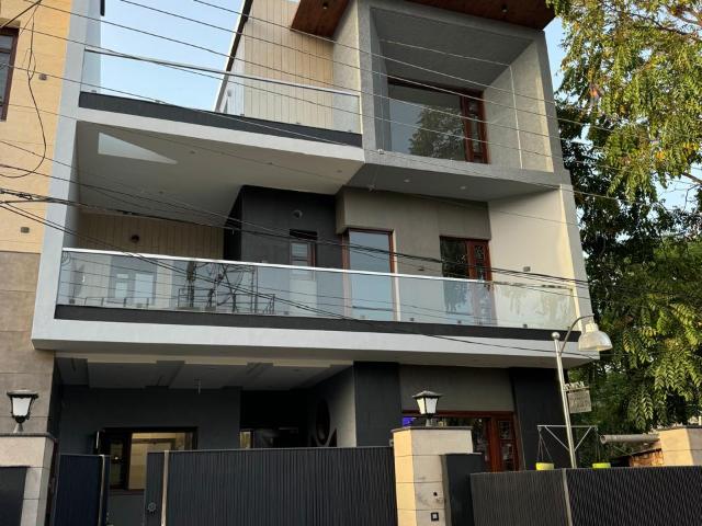 House for sale in Kharar, Sahibzada Ajit Singh Nagar