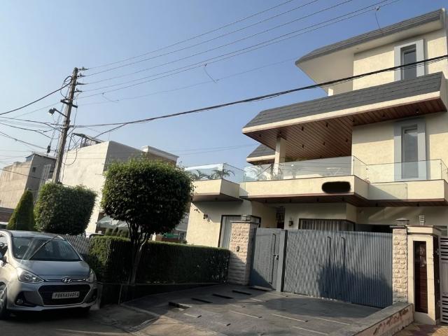 House for sale in Sector 72, Mohali