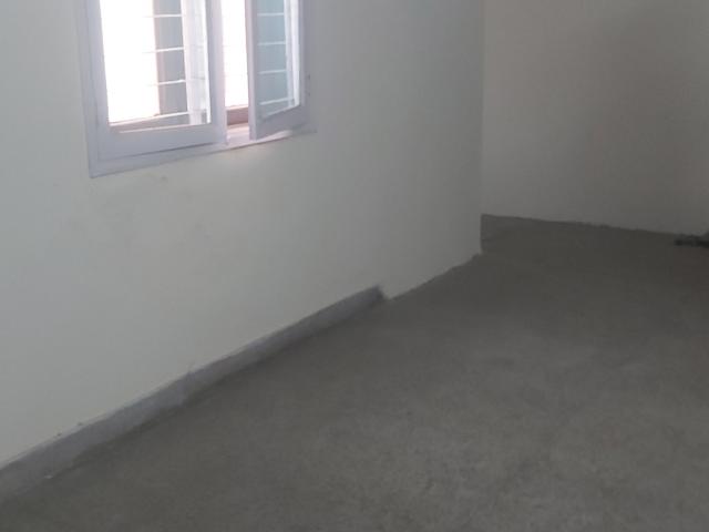 Flat for sale in Mayur Vihar, Delhi