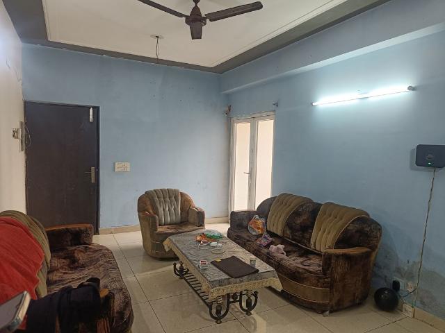 Flat for sale in Noida, Gautam Buddha Nagar